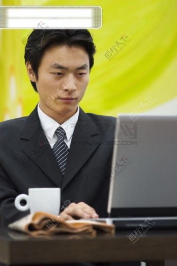 商业男性特写办公工作表情休闲姿势全方位平面设计素材辞典