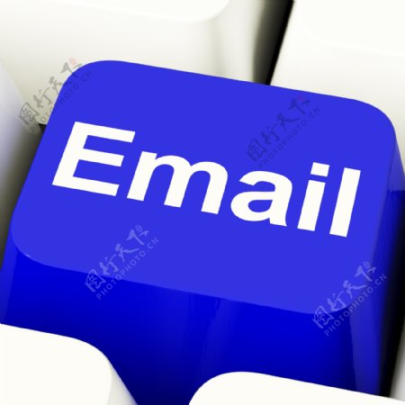 发送电子邮件或接触蓝色电子邮件电脑钥匙