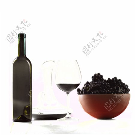 葡萄酒高脚杯图片