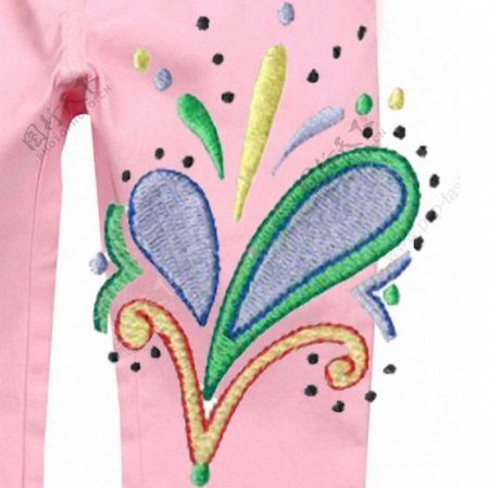 绣花女童卡通植物花家纺免费素材