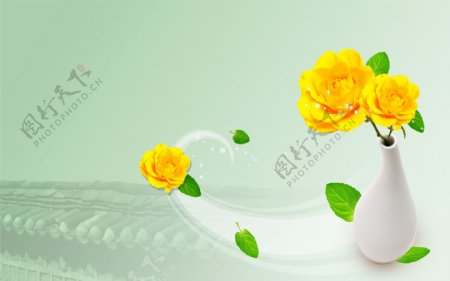 花瓶黄玫瑰