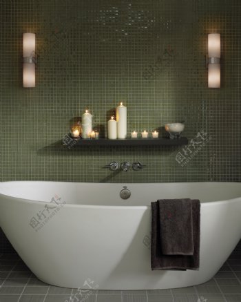 浴缸壁灯图片
