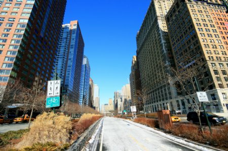 纽约曼哈顿冬季的街道图片