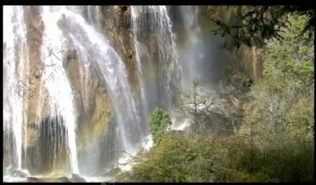 流水瀑布风景画视频图片