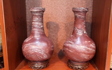 清江卵石花瓶图片
