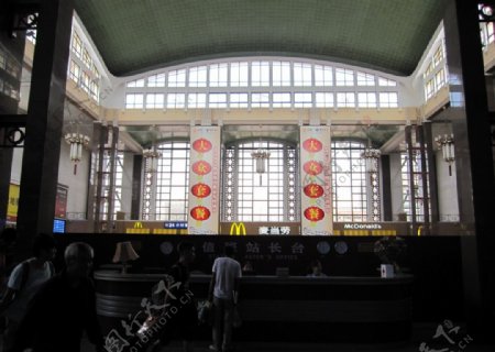 北京西站大厅图片