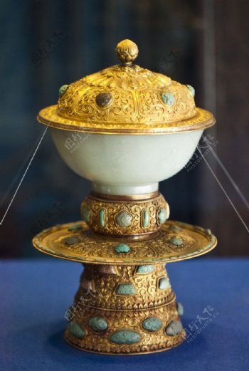 白玉藏文碗图片