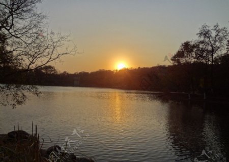 紫霞湖图片
