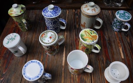 中式茶杯图片