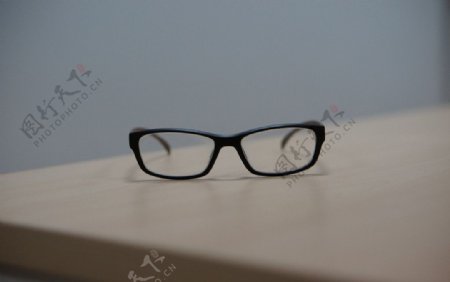眼镜镜框图片
