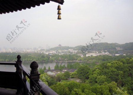 雷峰塔眺望远景图片