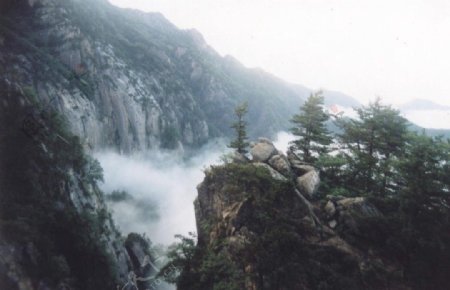 石人山风景图片