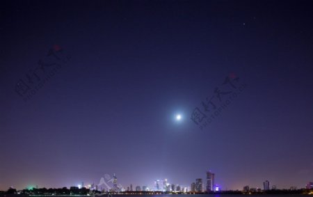 南京夜景玄武湖图片