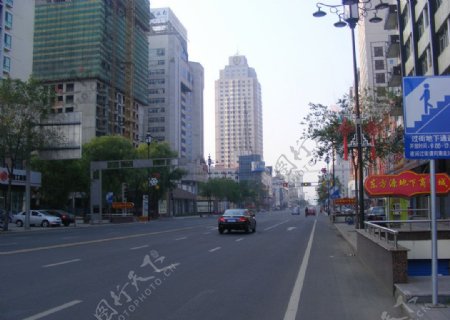 牡站前街景图片