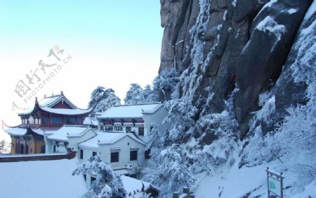 九华山雪景图片