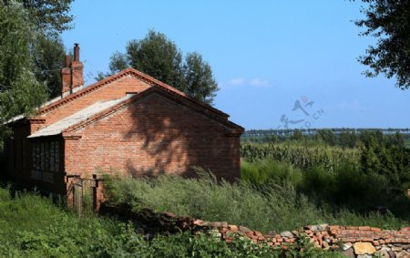 农村砖瓦房图片