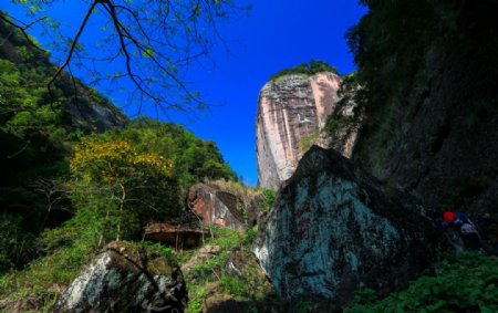 寨下大峡谷图片