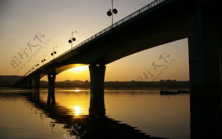 丹江大桥图片