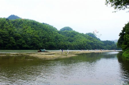 新宁崀山夫夷水沙滩风光图片