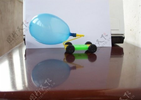 科普教育科技小制作科学益智儿童玩具反冲实验图片