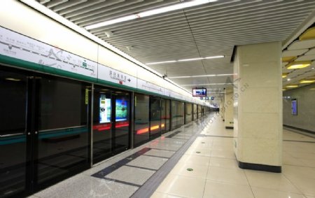 地铁8号线平西府站图片