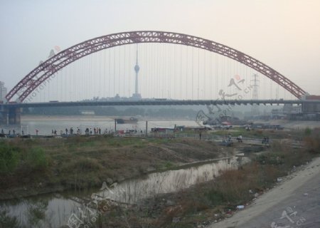 晴川桥图片