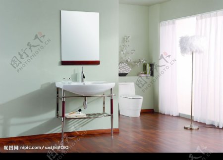 卫浴样板间浴室柜镜子图片