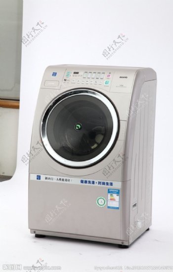 三洋滚筒洗衣机图片