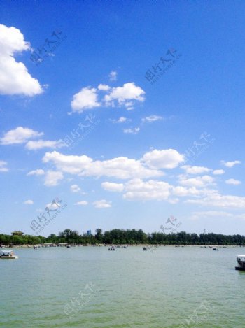 颐和园昆明湖图片