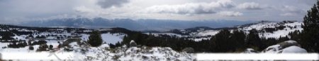 全景雪山景色图片