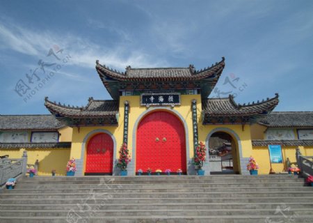 寺院建筑风景图片