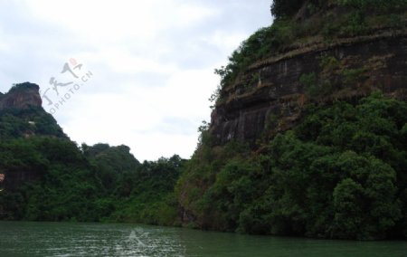 高山碧水图片