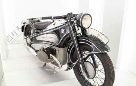 宝马博物馆摩托车展览图片
