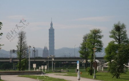 台北101远眺图片