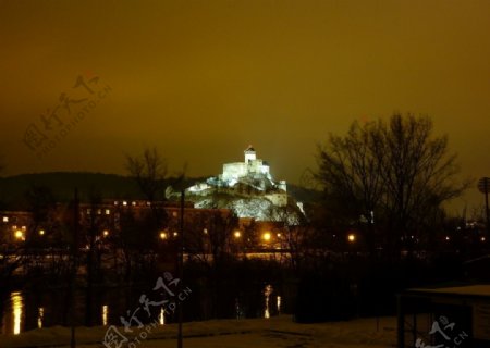 古堡的夜色图片