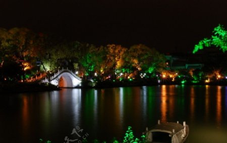 两江四湖夜景图片