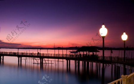 海港晚景图片