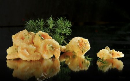 葱香虾仁图片