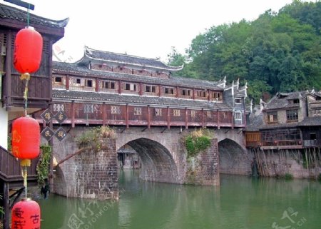凤城沱江虹桥风景图片