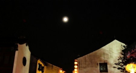 老街月夜图片