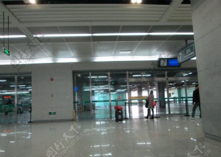 深圳北公交站图片
