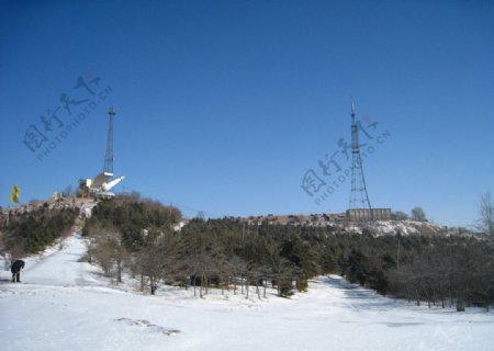 调兵山双塔图片