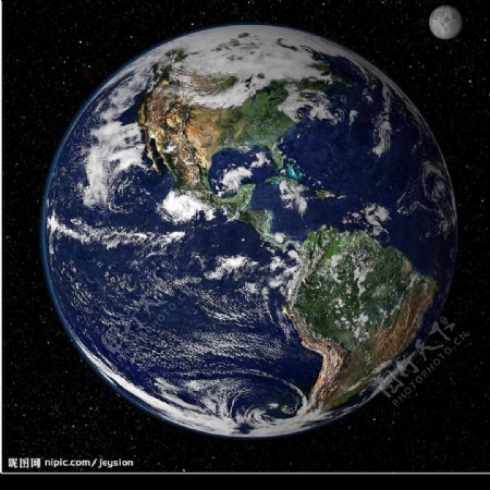 从太空中拍摄的超大地球图片