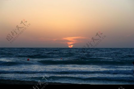 日出海平線图片