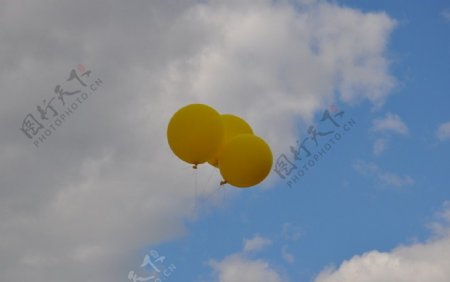 黄气球图片