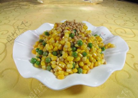 松子玉米图片