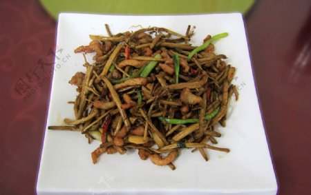 茶树菇炒猪柳图片