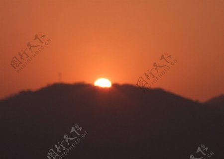 夕阳下山12变图片