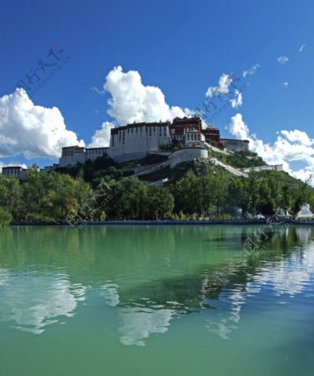 西藏龙王潭图片