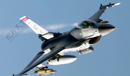 F16战隼图片